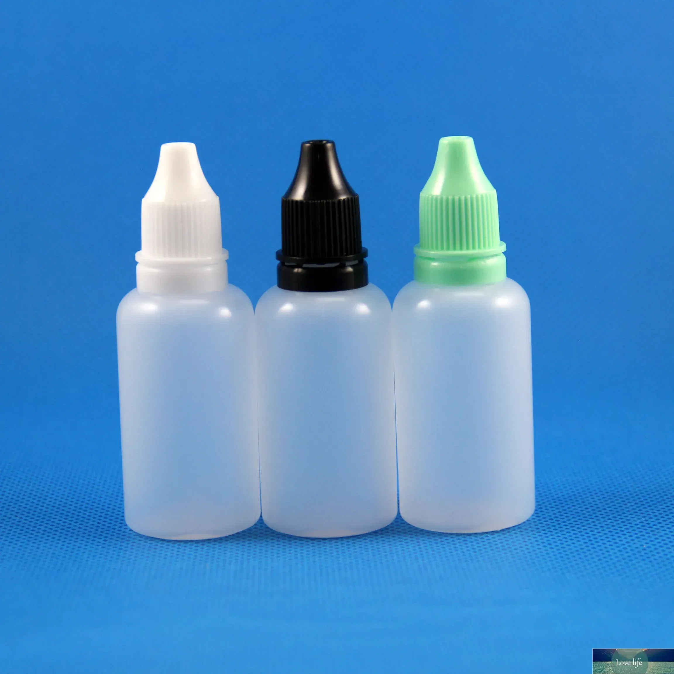 Flacons compte-gouttes en plastique classiques de taille mixte 5 ml 10 ml 15 ml 30 ml 50 pièces chaque LDPE PE avec bouchons inviolables Liquides inviolables EYE DROPS E-CIG OIL