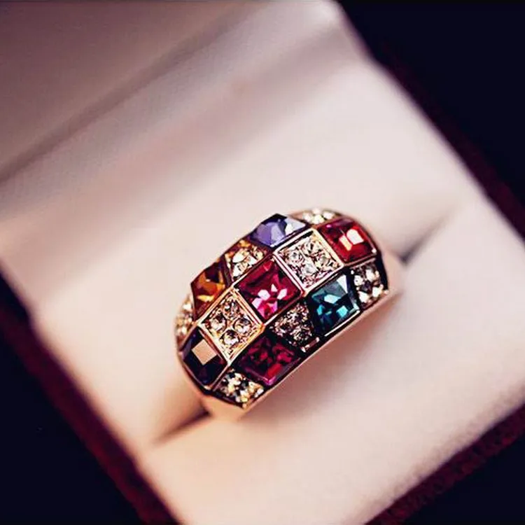 Engagement Rings Fashion Austrian Crystal Symphony luxury Noble Ring Female Models Jewelry Factory Direct Crystal Rings