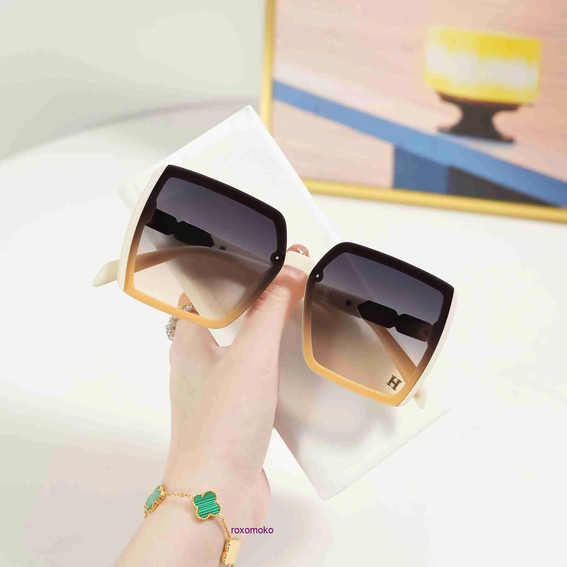 Wholesale top original H Home sunglasses online shop Baojiali Personalized Sunglasses New Trend Women's Sun Protection and UV Facial Shape P207 With Gift Box