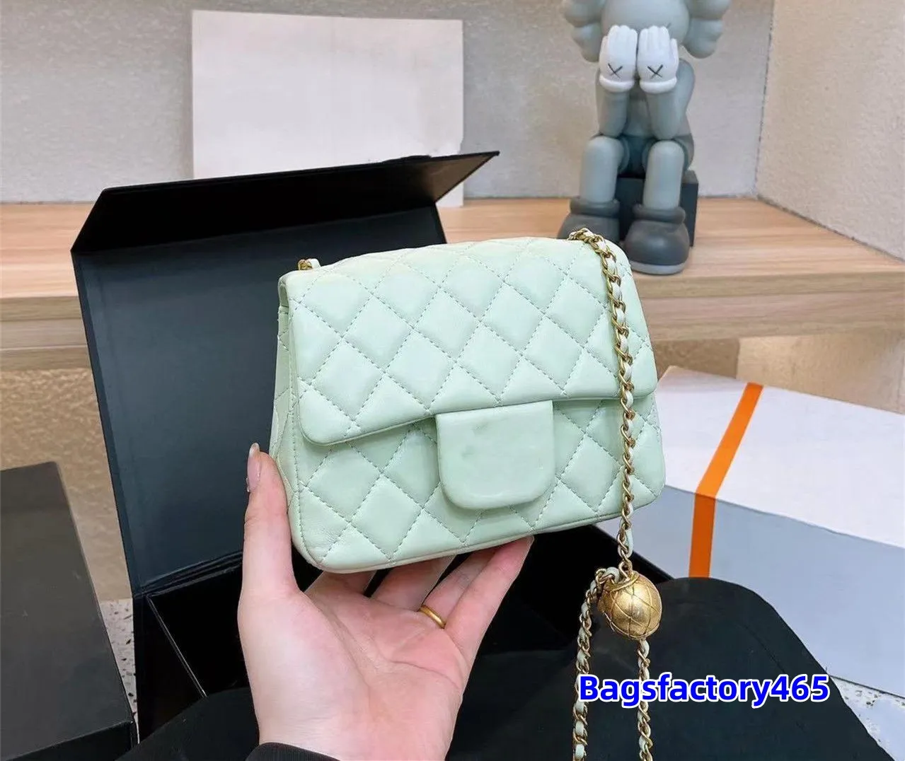 factory latest elegant commuting handbags women| Alibaba.com
