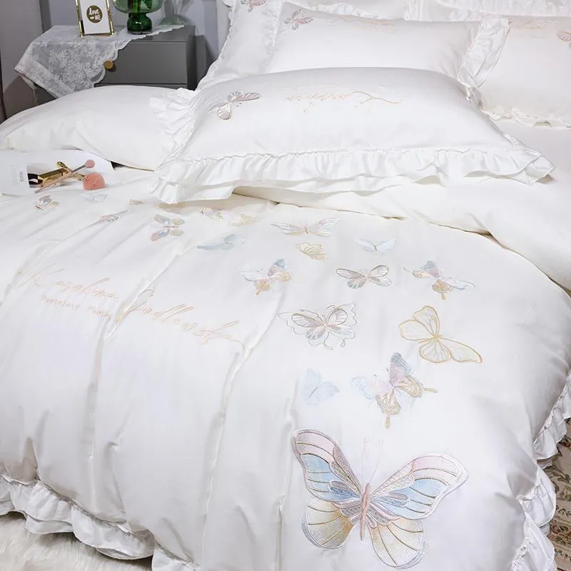 Conjuntos de cama borboleta bordado conjunto branco luxo algodão egípcio princesa casamento sólido colcha/capa de edredom lençol fronhas