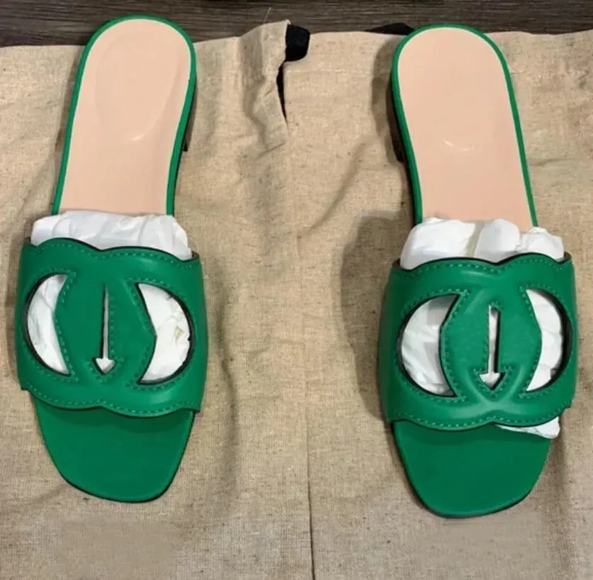 Bulk Luxury Summer Slippers: Cut Out Slide Sandal In Shamrock