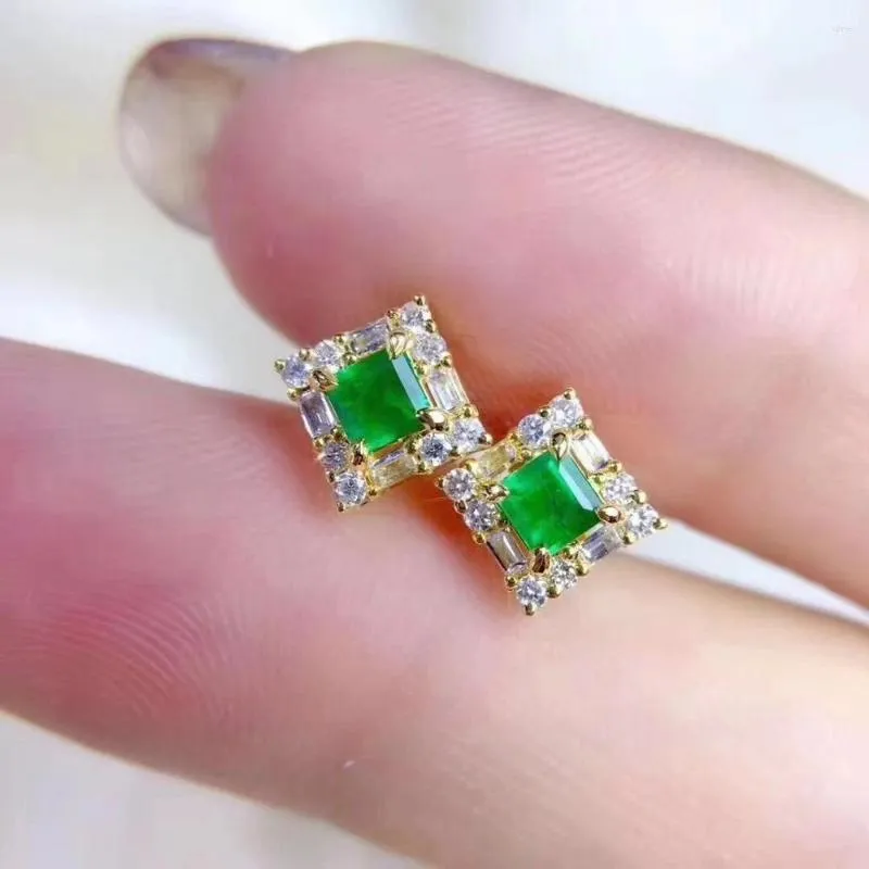 Kolczyki stadnonowe naturalny zielony szmaragdowy kamień szlachetny elegancki śliczne małe kwadratowe poduszki 925 Srebrna dziewczyna biżuteria prezentowa