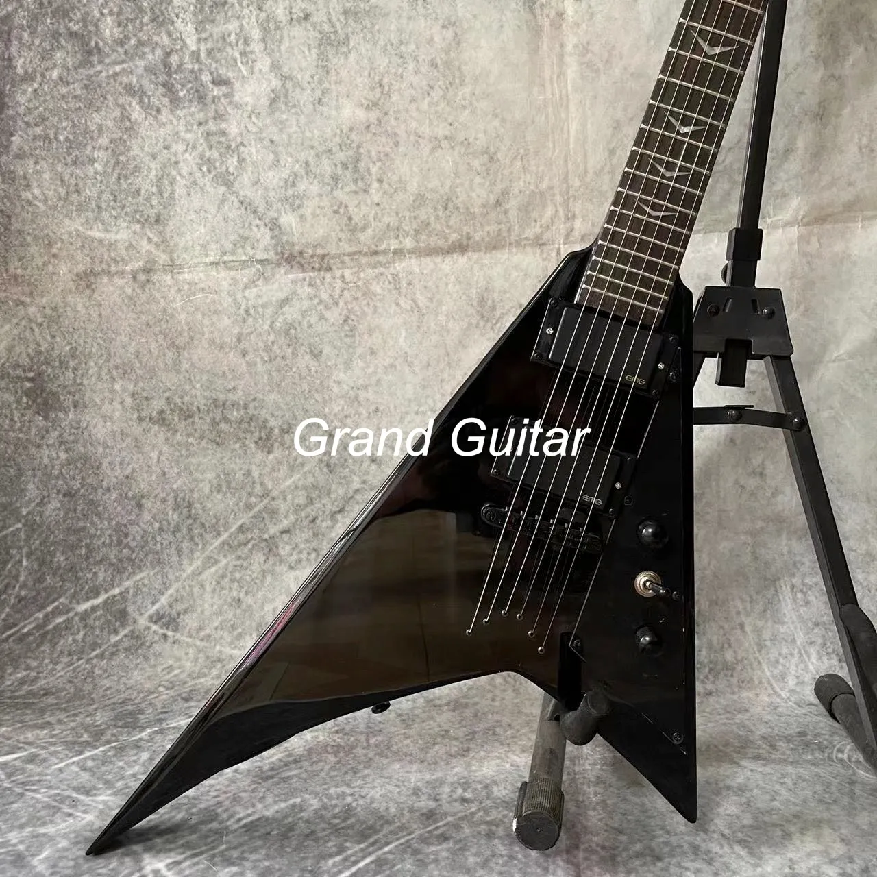 Guitarra grande personalizada formato de corpo especial estilo jack son guitarra elétrica em forma de v na cor preta aceita guitarra e baixo oem
