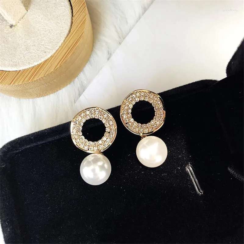 Boucles d'oreilles LUBOV élégante grande perle pendentif Piercing cristal pierre incrusté couleur or métal cercle femmes fête bijoux