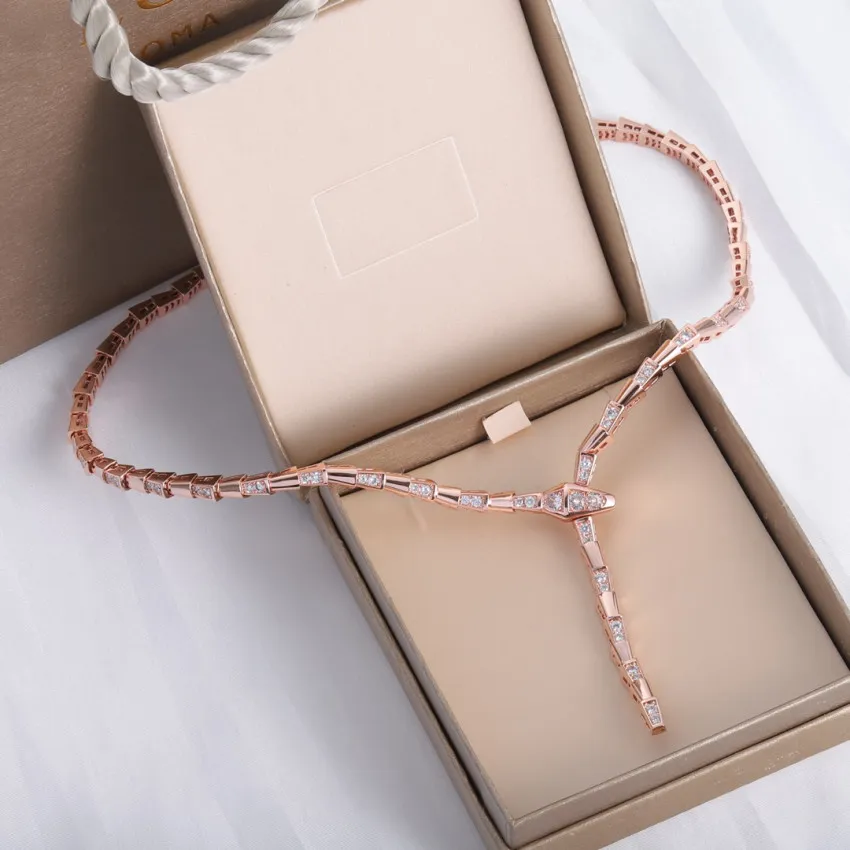 Luxury Snake Diamond Cross Necklace Womens With Animal Pendant Design  Silver And Rose Glod Perfect For Parties, Weddings, Birthdays, And  Engagements Comes With Gift Box From Lacosk, $54.28 | DHgate.Com