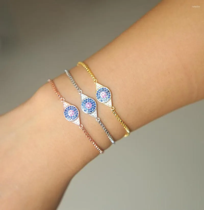 Charm-Armbänder 2023 Fabrik zierlicher zarter Schmuck Großhandel Top-Qualität Tiny Mini Eye Pave Blue Cz Mode Armreif Armband