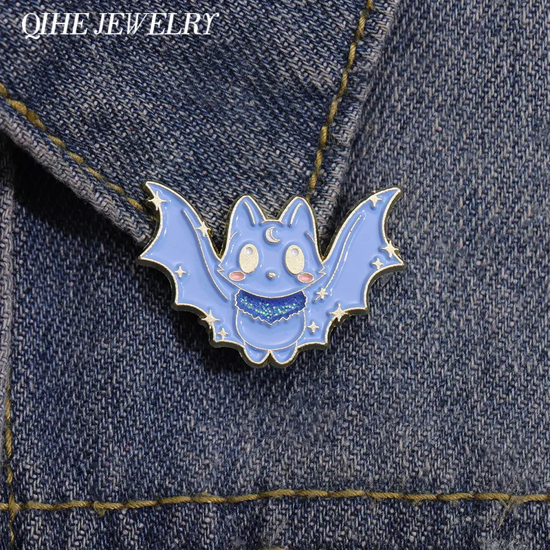 Dessin animé chauve-souris renard émail broche Badge bijoux métal broche revers vêtements chemise chapeau sac à dos accessoires personnalisé amis cadeau Halloween