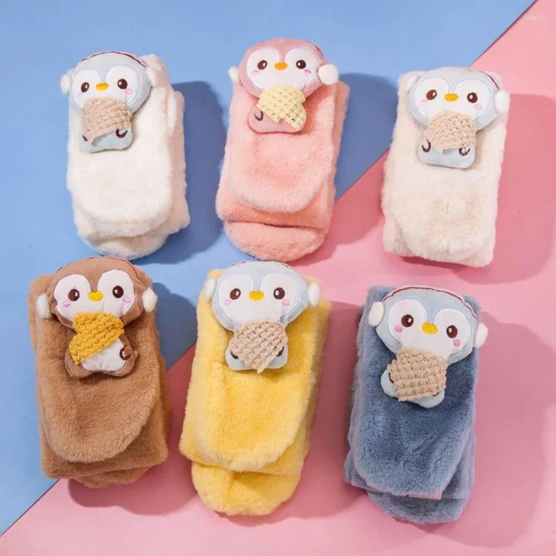 Lenços macios e quentes com gola em cruz outono inverno peles artificiais cachecol de pelúcia infantil imitação de cabelo boneca de pinguim de desenho animado