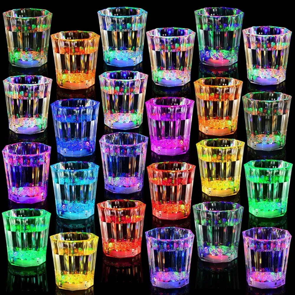 Im Dunkeln leuchtende Partybecher mit LED-Beleuchtung, Mini-Tischdekoration aus klarem Acryl für Nachtclub-Partygeschenke, Partyzubehör, Geburtstag