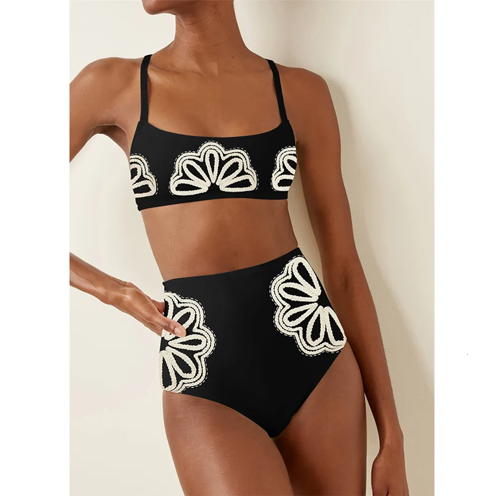 Kvinnors badkläder Vit Simple Print Fashion Bikini Swimsuit Två stycken Tankini Women Holiday Beach Dress Patchwork Women String Bathing Suit 230621