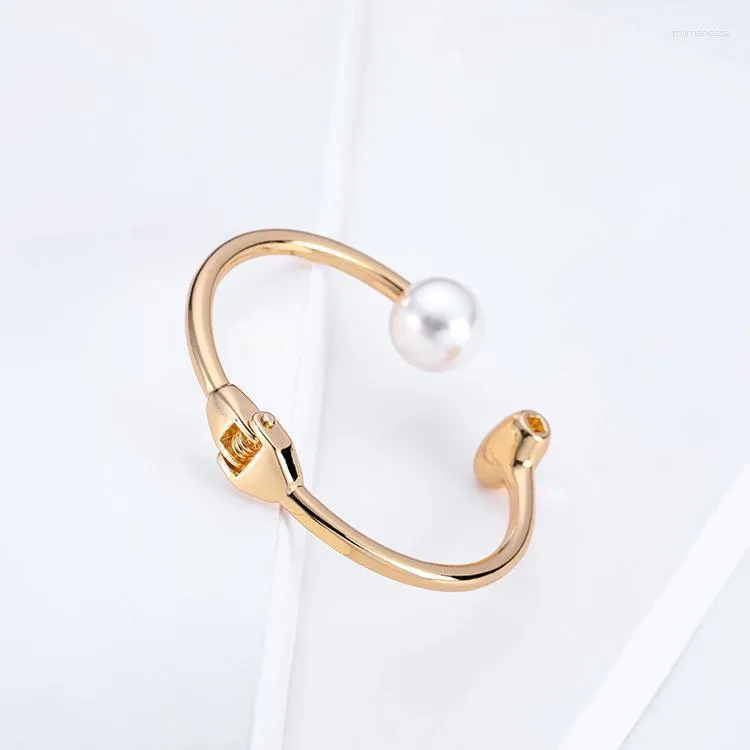 Bangle Ornapeadia 2023 Pearl Armband Ladies Fashion Retro Eloy Korean Temperament Cuff Gold-Plated Jewelry Raym22