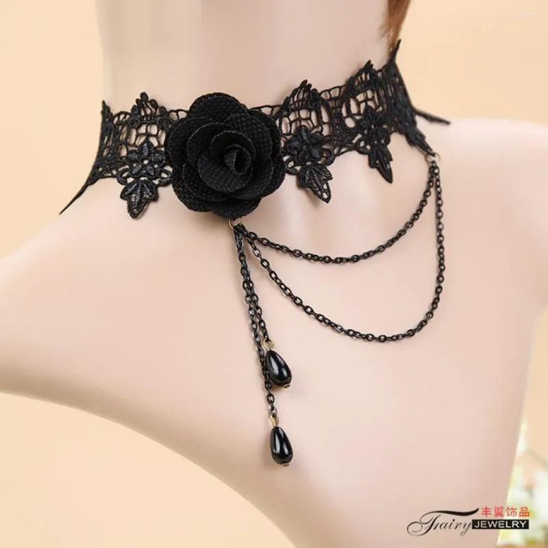 Catene Fashion Personality Trend Gothic Retro Black Pearl Rose Flower Collar Girocollo Collana corta Pizzo Bigiotteria finta Donna