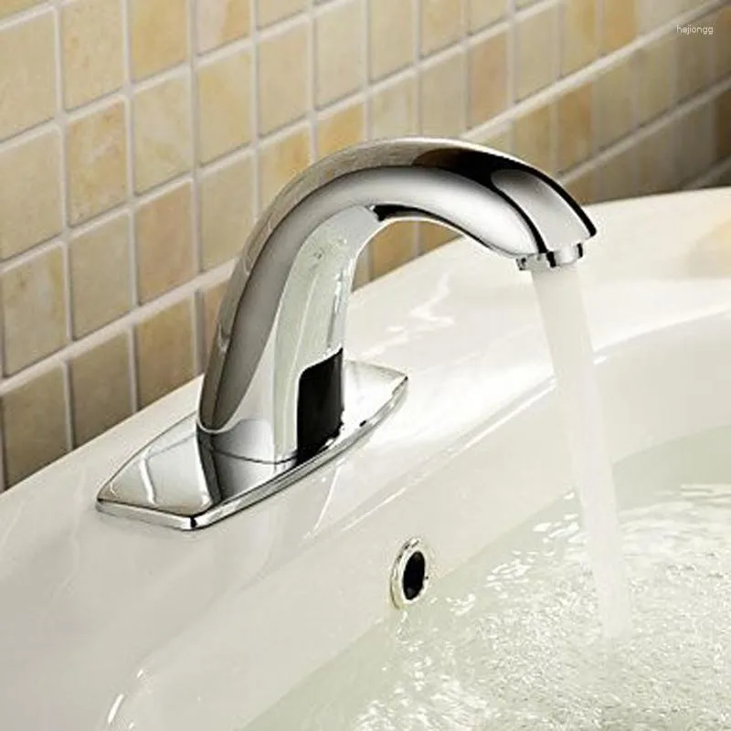 Torneiras para pia de banheiro BAKALA Torneira automática com sensor contemporâneo para toalete latão cromado frio com água F-201