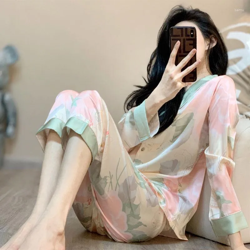 High Grade Silk Womens Pajamas Set For Spring And Autumn With Ice