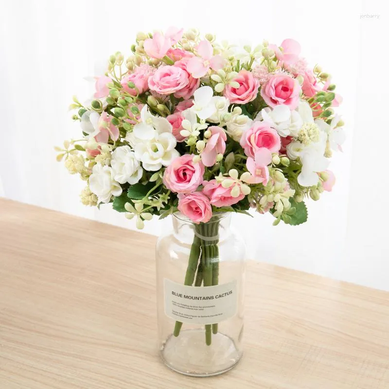 Decorative Flowers Artificial Rose Flower Persian Style Small Bouquet Home Living Room Party Supplies Suitable Wedding Bridal Decoration