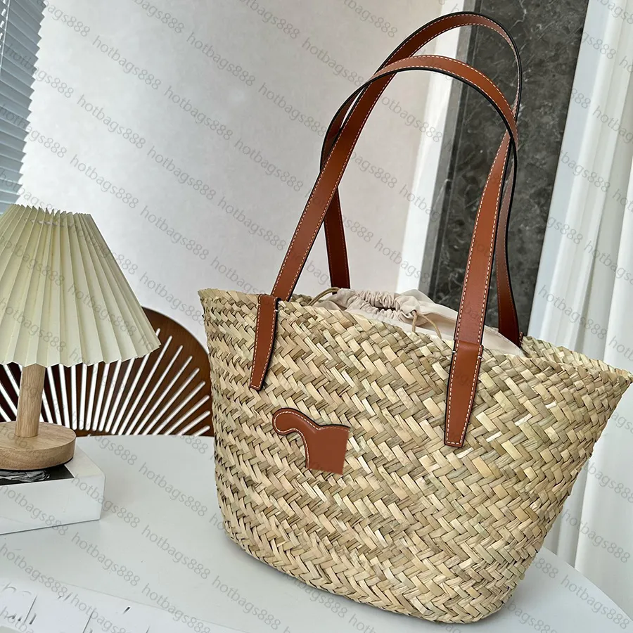 Shopping Bags Handmade Woven Straw Basket Women Designer Handbags Rattan Beach for Shoulder Wicker Shopper Tote Bag