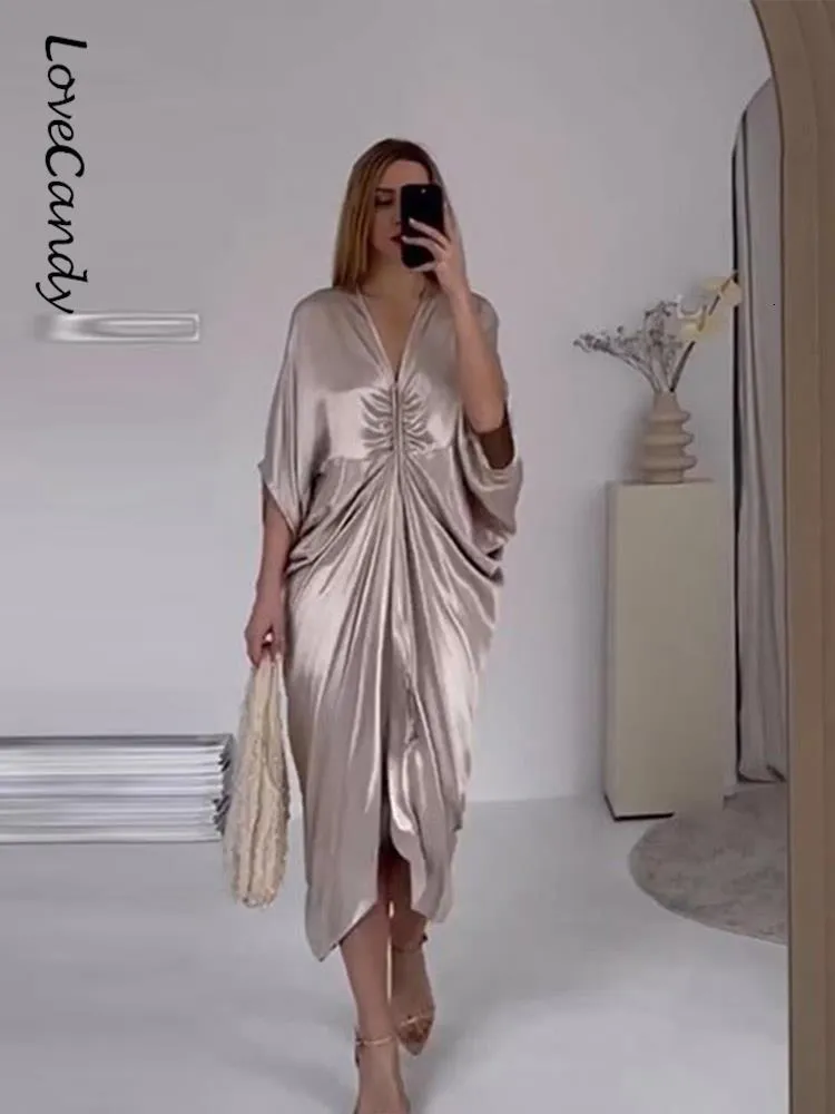 Basic Casual Dresses Women Sexy Deep V-Neck Maxi Shirt Dresses Fashion Bandage pleated Half Sleeve Solid frock Female Vintage Loose homewear Robe 230621