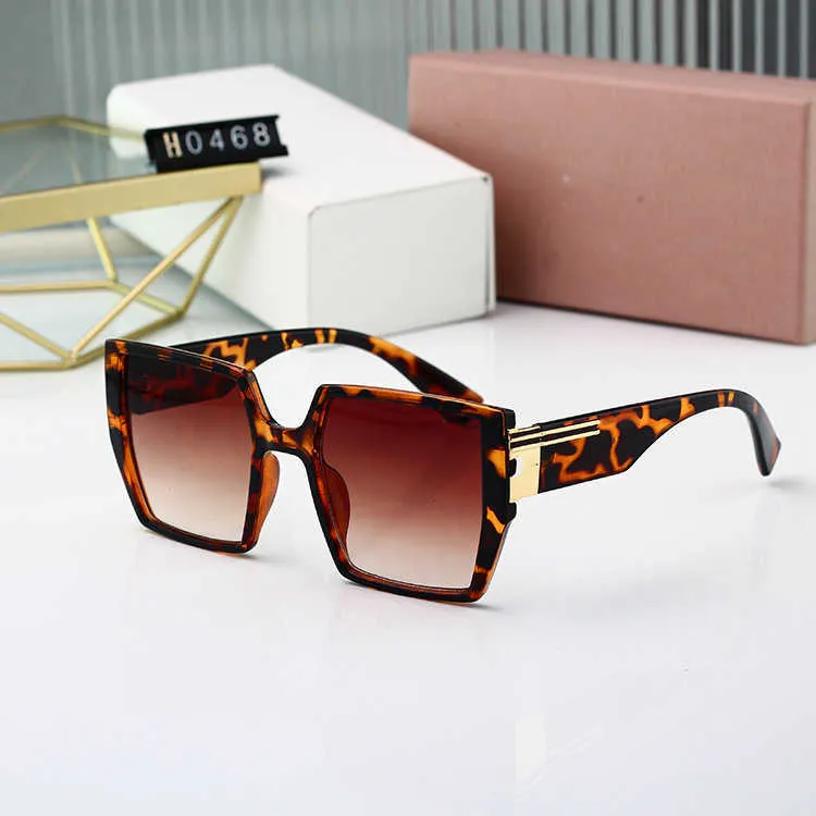 Luxury Designer Expensive Sunglasses For Men And Women 30% Discount On  Overseas Square Travel Fashion Glasses 7212 From Topdesignerbagshop, $10.45  | DHgate.Com