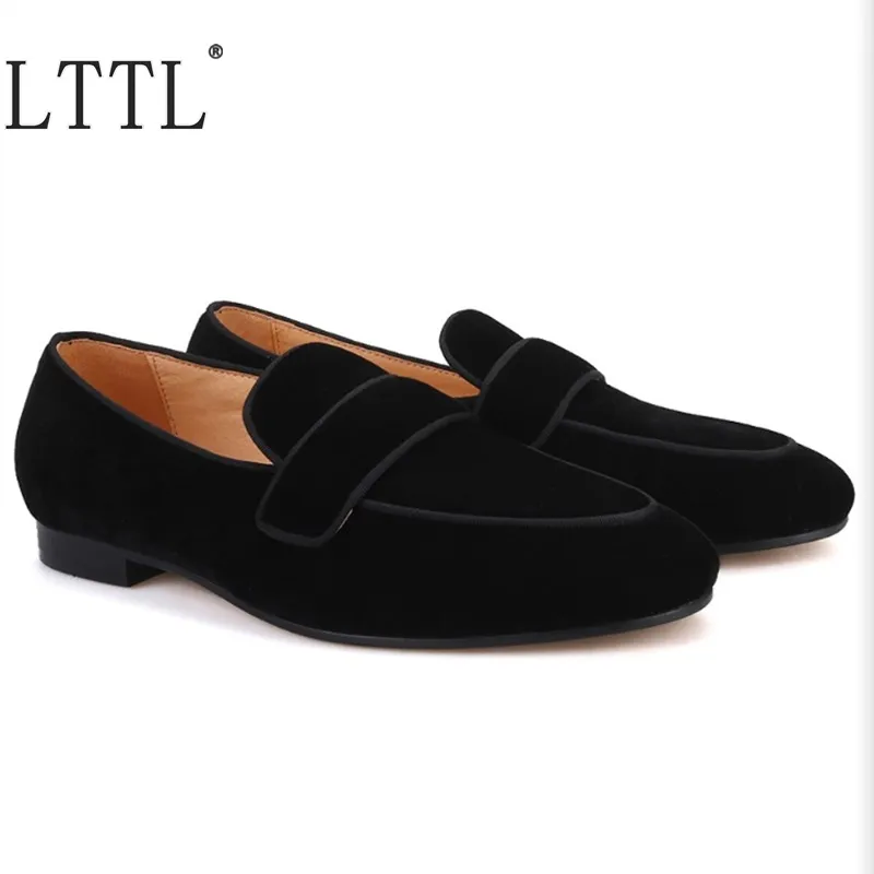 Hochwertige schwarze Samt-Loafer für Herren, Slip-On-Freizeitschuhe, handgefertigte Sommer-Herren-Wohnungen, Hausschuhe, Raucherschuhe