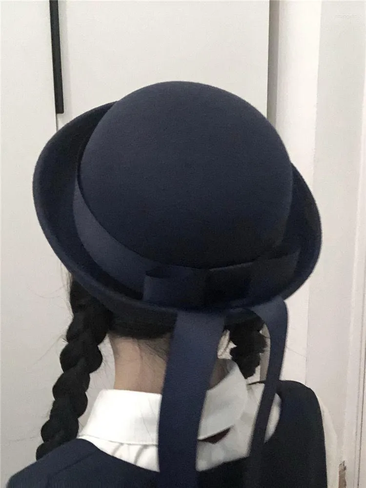 Bérets Two Meta Anime Winter Hat Cos Uniform Accessories Black Preppy Wool Bowler