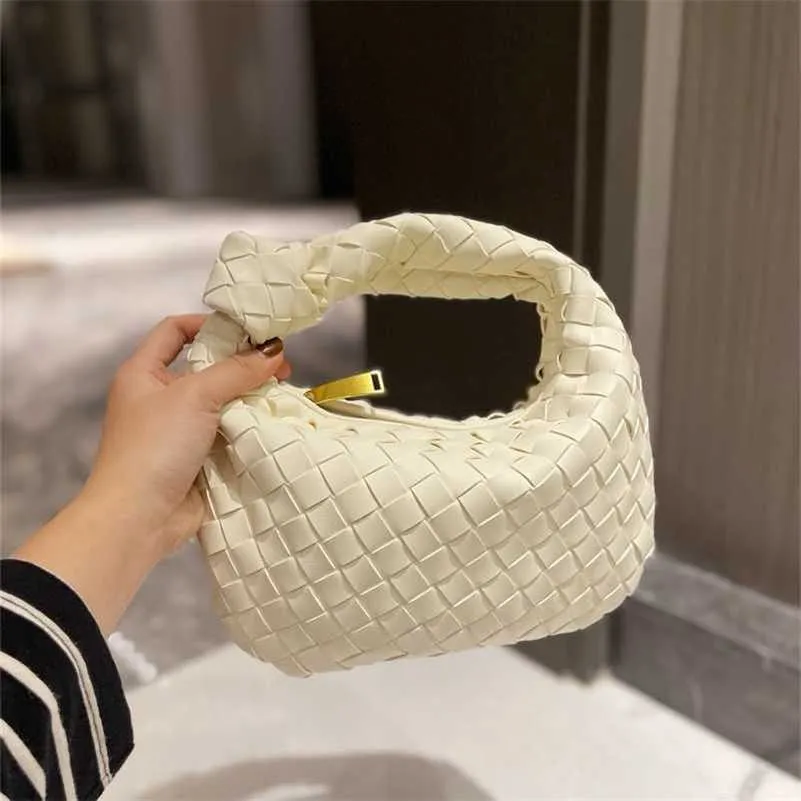 Woven Women Abottegas Jodie Vneta Luxurys Sac à main Designer Sacs Portefeuilles en cuir véritable de haute qualité Sac en peluche doux Mini Furry Eco Fur Hobo Underarm Dumpling Ba Zc