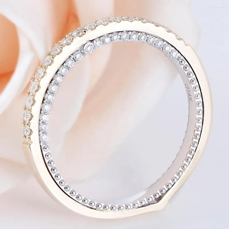 Clusterringe 18K Au750 Weiß- und Gelbgold Damenring Moissanit Diamanten rund Elegant Hochzeit Verlobung Jubiläum Trendy