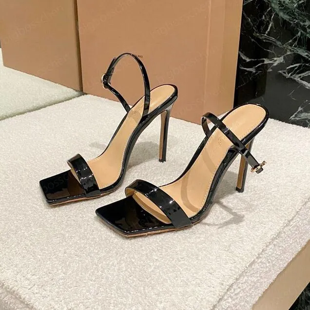 Gianvito Rossi formele schoenen dames sandalen met hoge hakken ontwerper mode eenvoudige vierkante kop sexy jurk schoenen een gesp kantoor carrière bar diner trouwschoenen