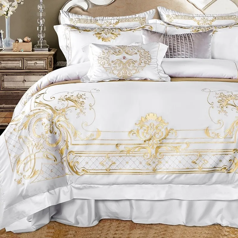 Bettwäsche-Sets, weiße Bettwäsche aus ägyptischer Baumwolle, US-King-Size-Bett, schicke goldene Stickerei, Bettwäsche-Sets, superweiches Bettlaken-Set, Bettbezug 230621