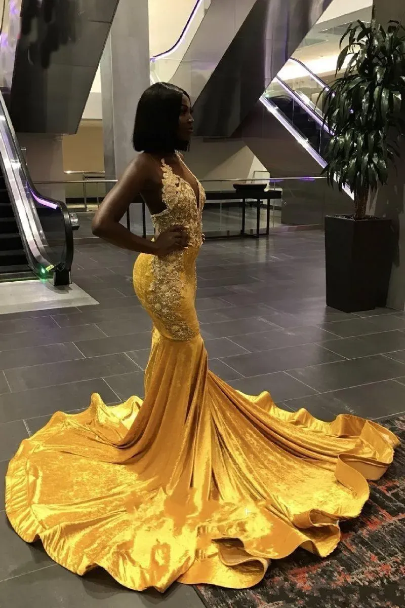 Gold velvet gown online