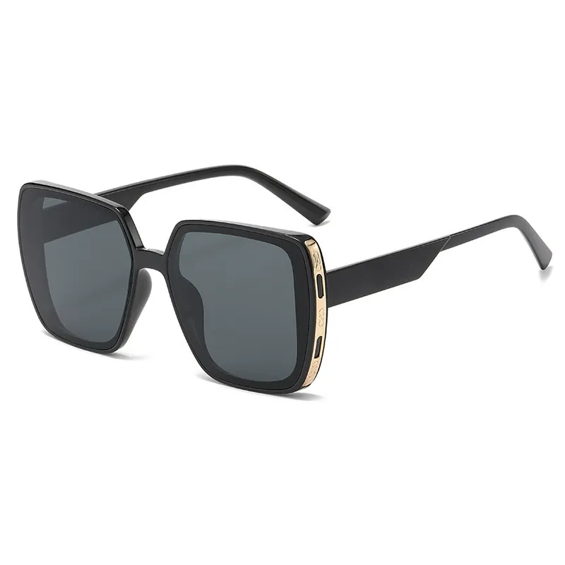 Óculos de Sol Feminino Top Designer de Luxo Óculos de Sol Femininos Super Grandes Estojo Atitude Polarizado Lentes Gavas de Sol Retrô