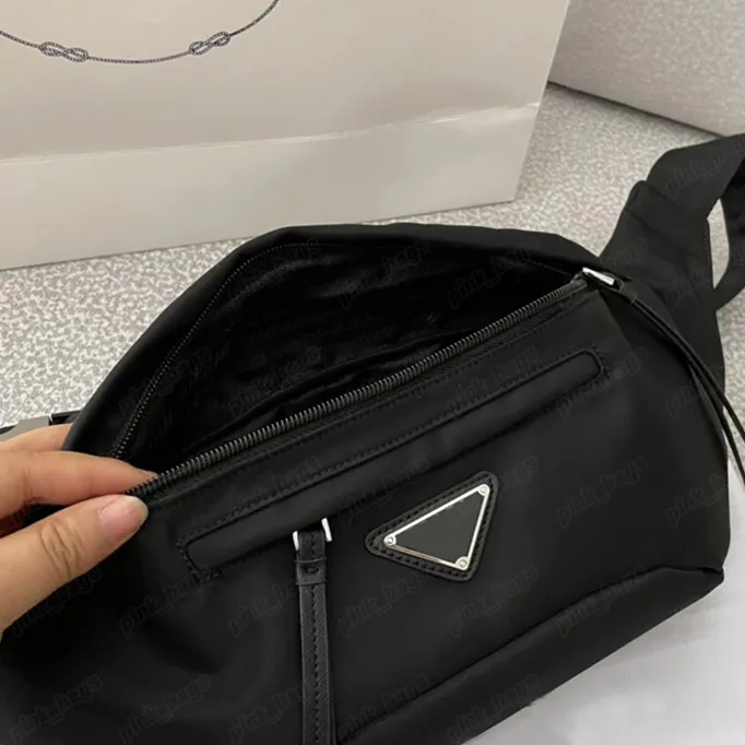 Designer Women Fanny Pack Mens TALIST BAG Men Black Bugs dla kobiet Trójkąt P -Torby klatki piersiowej Wysokiej jakości luksusowe projektanci Bag 2306253bf