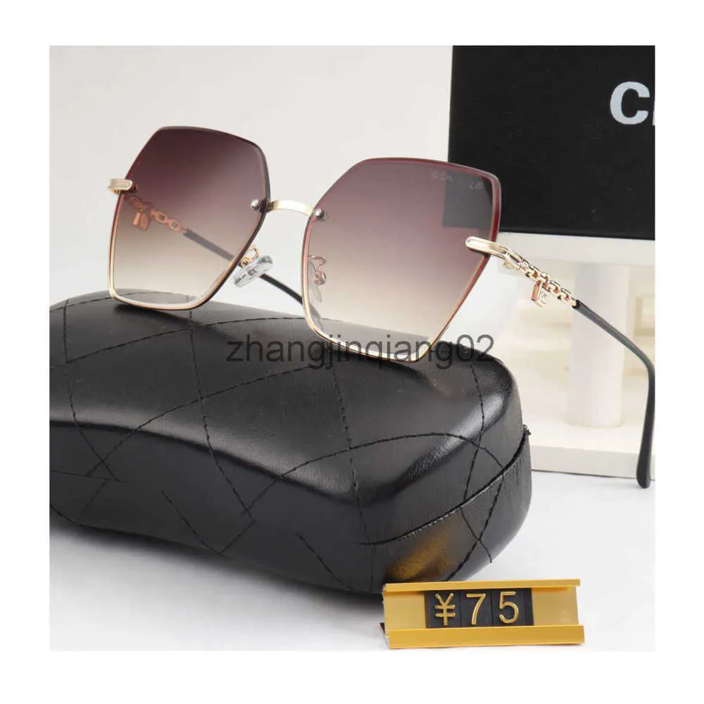 Designer Chanells Lunes ChannelsUnglasses Cycle Luxury Fashion Sports Polarize Sunglass Men Femmes Vintage Drive Squie Square Metal Metal Black Thé Sun Sun