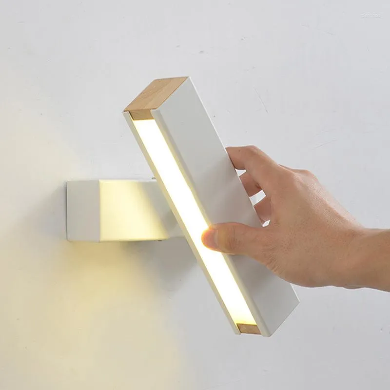 Applique murale rotative LED nordique en bois lumière intérieure Simple étude de chevet lecture éclairage réglable lampes de décoration intérieure