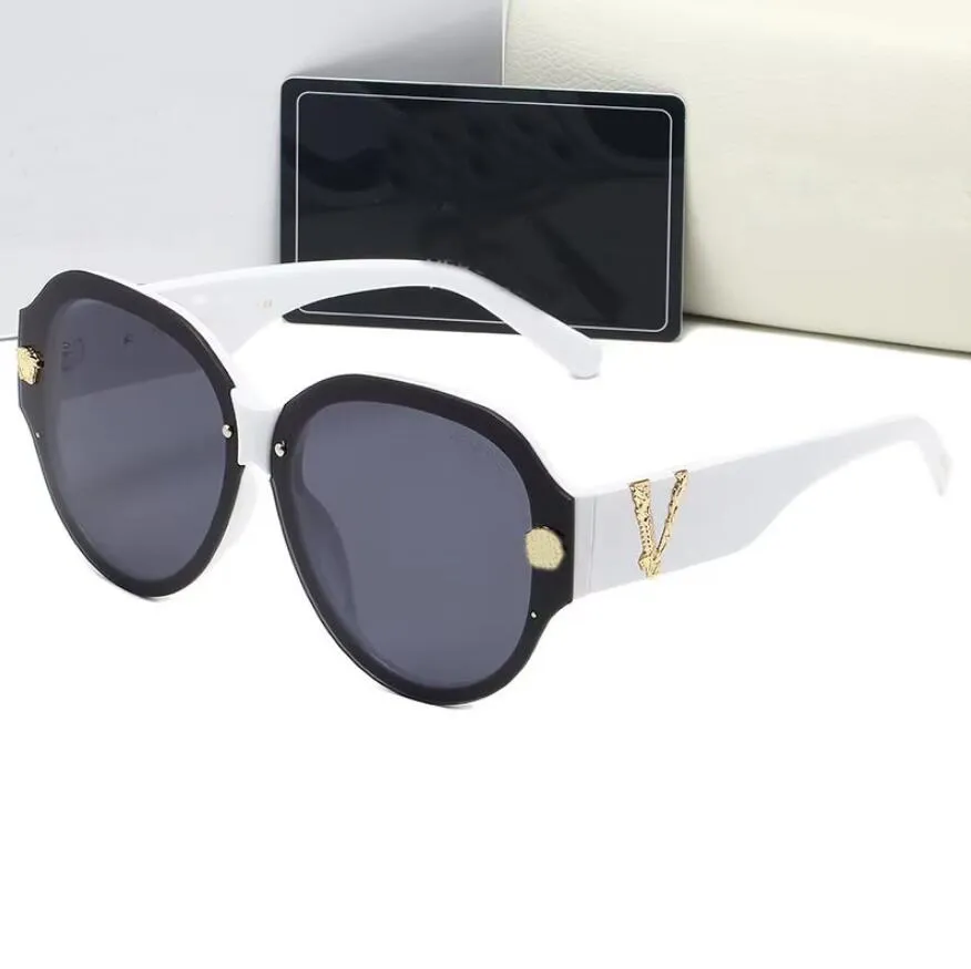 Med låda vintage högkvalitativ vindtät PU400 Luxury 6157 Designer Polariserade solglasögon för män och kvinnor