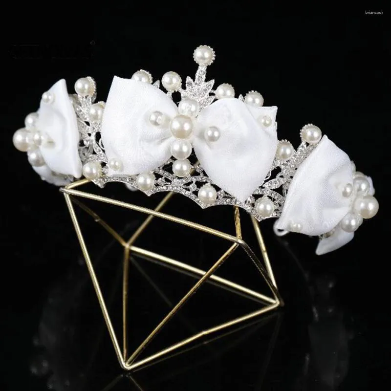 Hair Clips Bridal Headpiece Women's Crown White Bowtie Pearl Headdress Fashion Show Styling Accessory Women Elegant Headband Jewelry SL