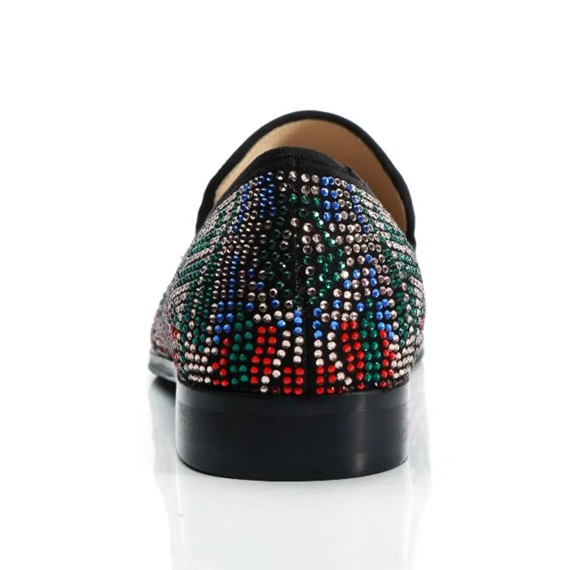 Lyxiga blandade färger Rhinestone loafers mode kristallskor för män lägenheter läderskor herr fest och bröllopskor