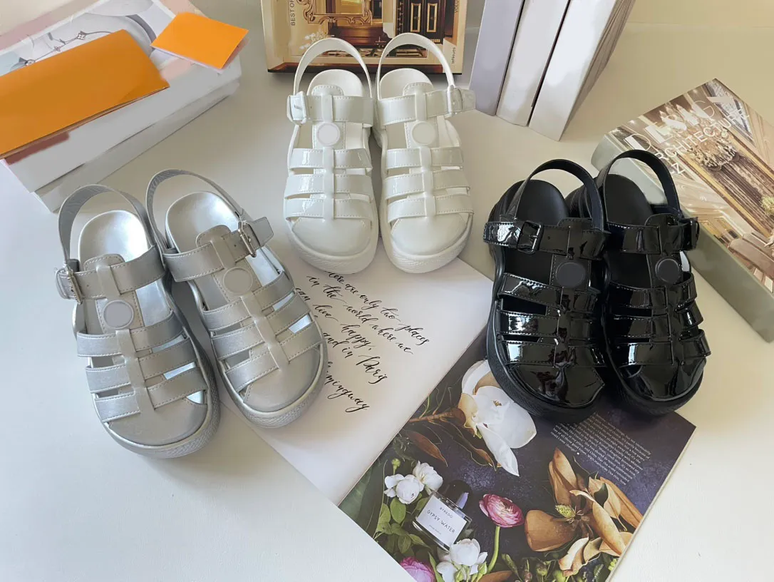 Elegant Braided Leather Flat Sandals Women's Designer Roman Shoes,  Lacquered Detail, Hollow Design Comfortable Walking Shoes!