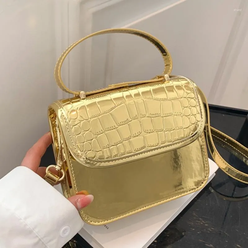 Bolsas de noite 2023 femininas de couro com padrão de crocodilo dourado pequenas bolsas mensageiro chique bolsa transversal feminina bolsas de ombro simples