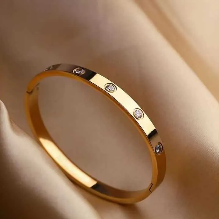 The creativity, passion and beauty of our tradition inspire us to capture  exclusive design in our collections. It always … | Gold beats, Live lokai  bracelet, Jewels