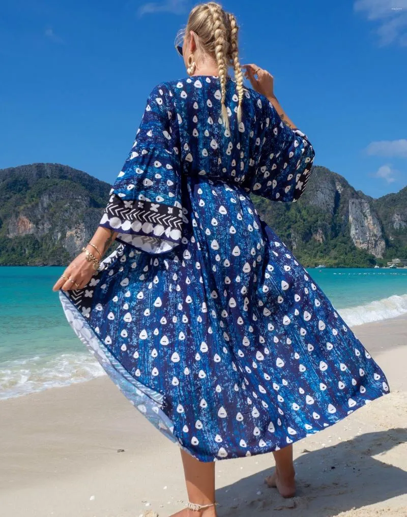 Robe de plage la baie sale