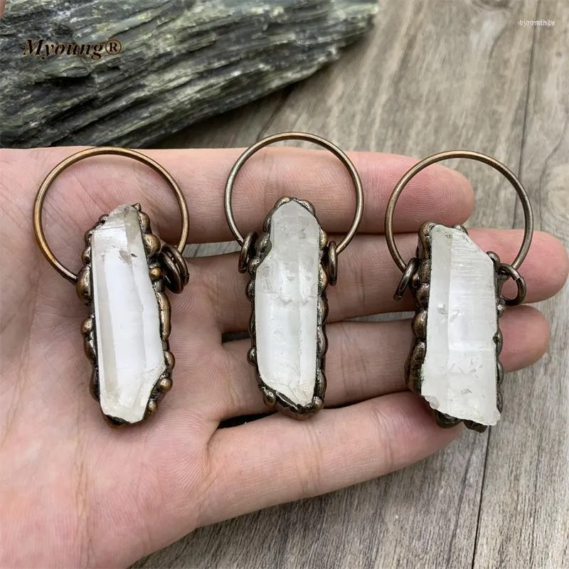 Anhänger Halsketten Böhmen gelötet antikes Kupfer überzogener natürlicher weißer Kristallquarzstab Vintage Boho handgefertigter Steinschmuck MY210829