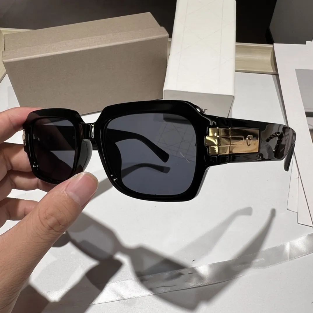 Óculos de sol de grife masculino Óculos de sol ao ar livre Armação de PC Moda Clássico Senhora Óculos de sol
