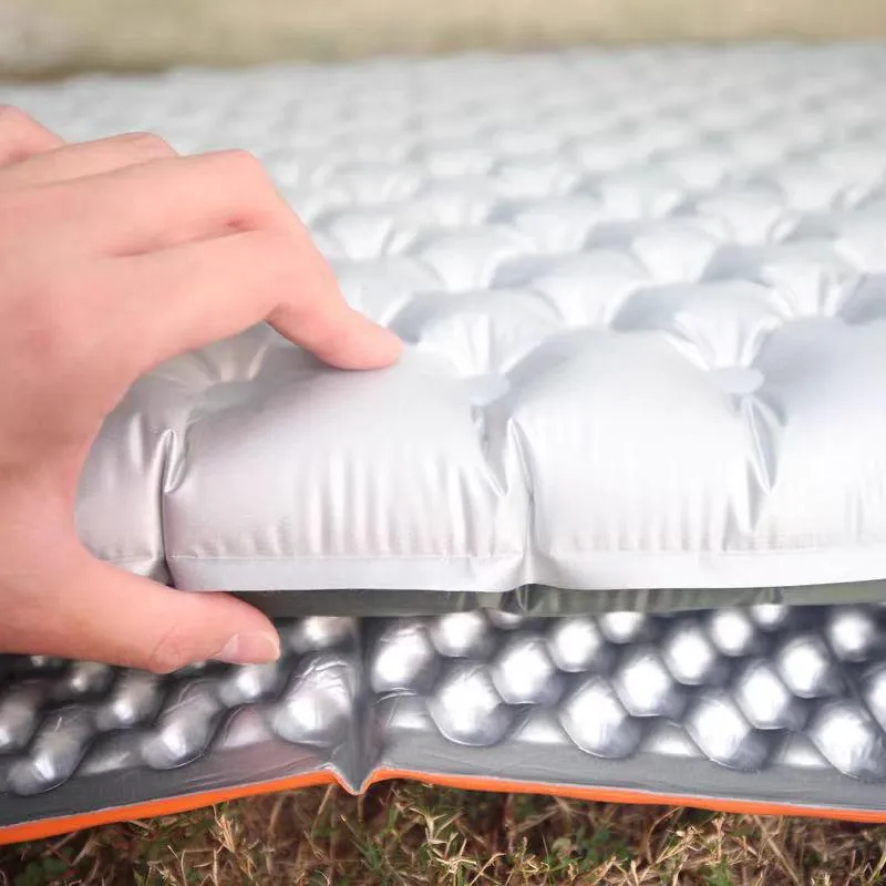 Tampons camping tapis de couchage portable pliant pliant iatable matelas étanche à étanche à pad air lit pour randonnée des tapis de randonnée de randonnée