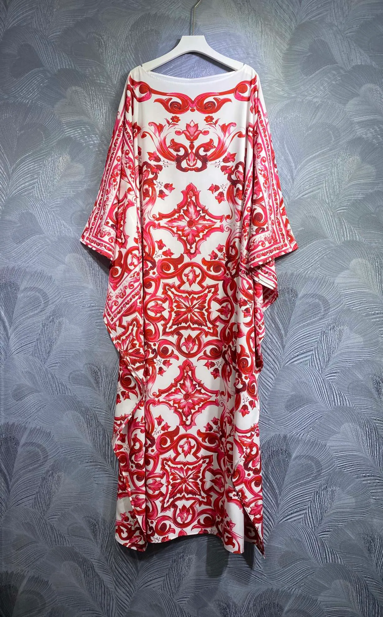 Дизайнерское платье с цветочным принтом Весна / Лето 2023 Свободное платье с длинным рукавом и круглым вырезом Монохромный S-XL