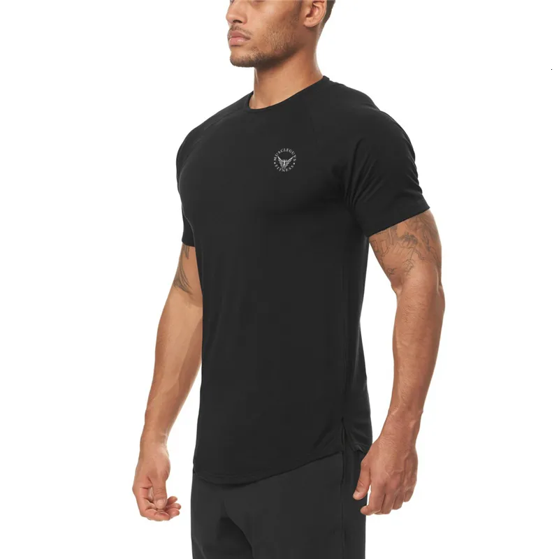 Mäns T-shirts som kör snabba torra sportkläder Män Summer Compression Tight T-shirt Running Breattable Short Sleeve Top 230625