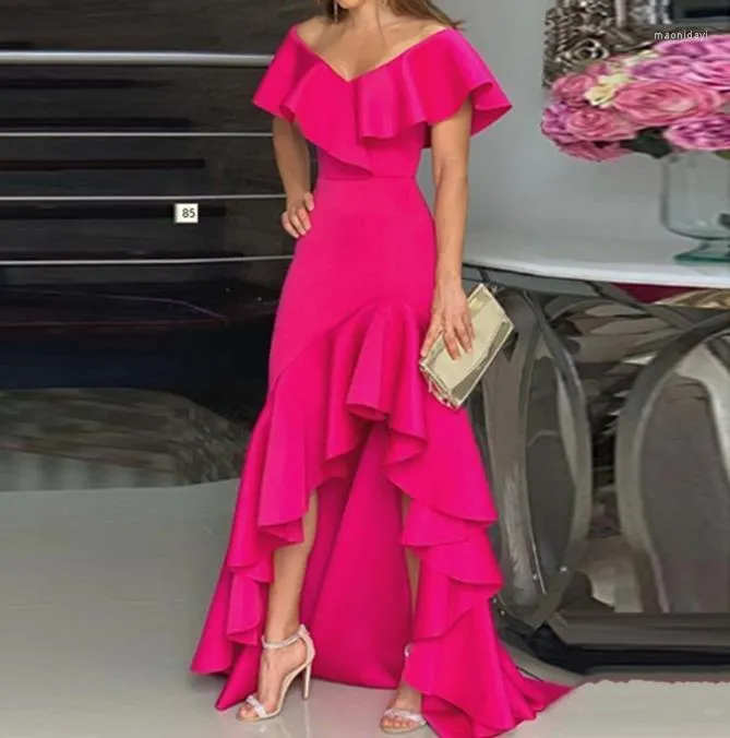 Casual klänningar eleganta för kvinnor 2023 Vestidos Fashion Solid Color Oregelbundna hem Ruffles Personlig design Kvällsfest Lång kjol
