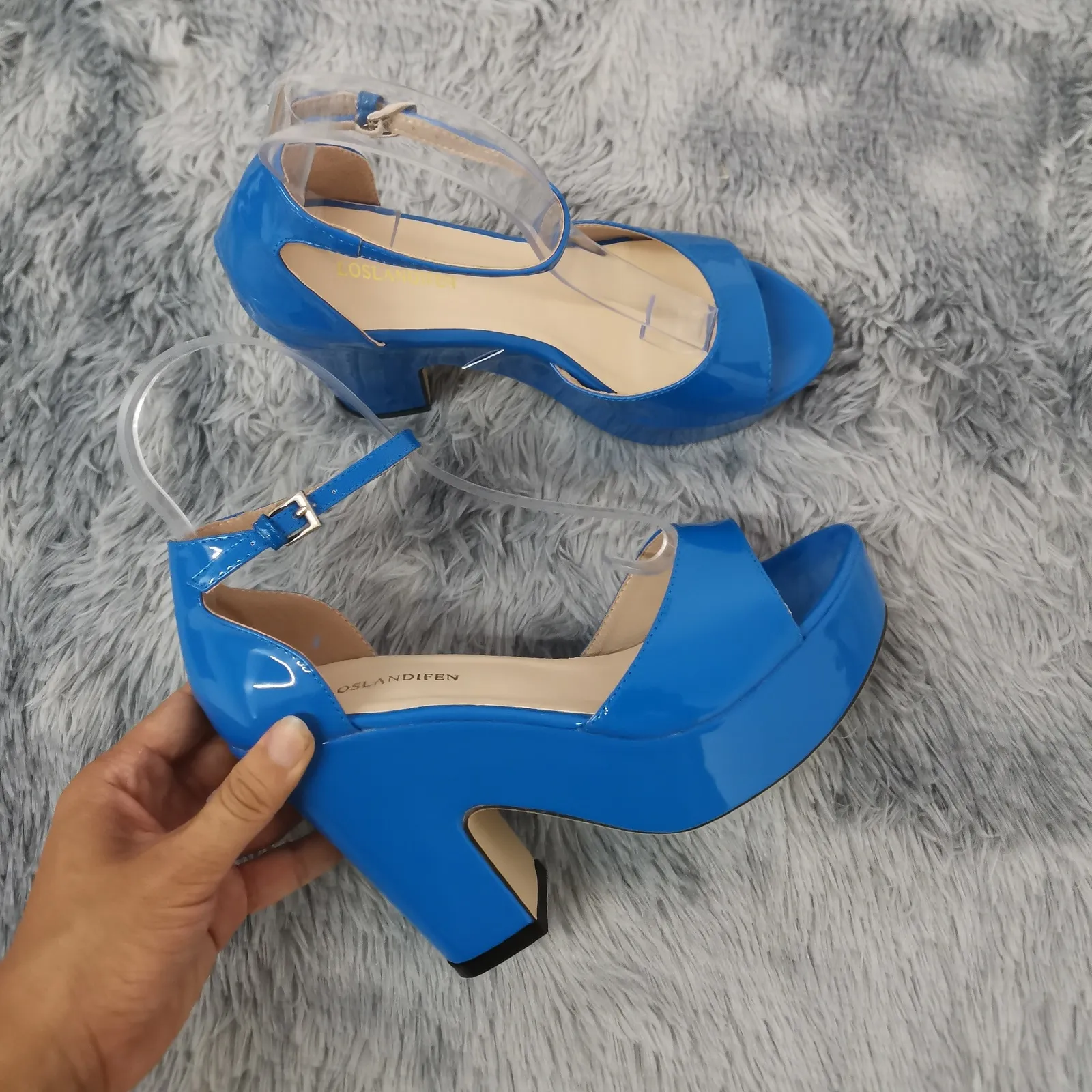 Scarpe eleganti LOSLANDIFEN Sandali da donna Estate Colorful Sexy Peep Toe Cinturino con fibbia Sandalo Piattaforma Spessa Tacchi alti Party 230625