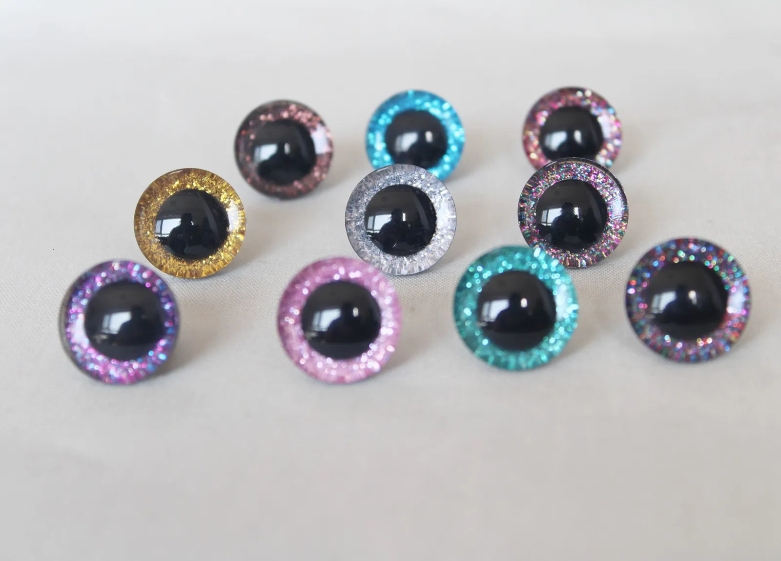 Dolltillbehör 20st-N10-9-12-14-16-20-24-30-35mm 3D Glitter Toy Eyes Washer For Woolen DIY Plush Doll Color Alternativ 230625