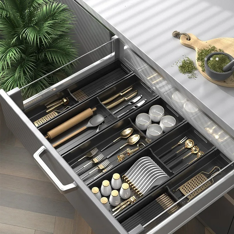 Vassoio portaposate regolabile ed estensibile per cassetto della cucina - Vassoio portaposate per cassetto della cucina - Vassoio portaposate per cas | Leroy Merlin